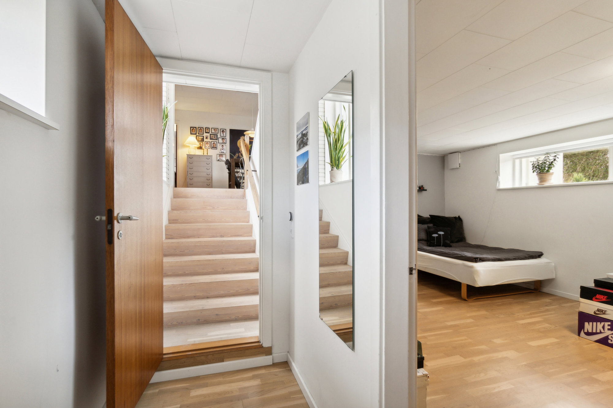 Indendørs